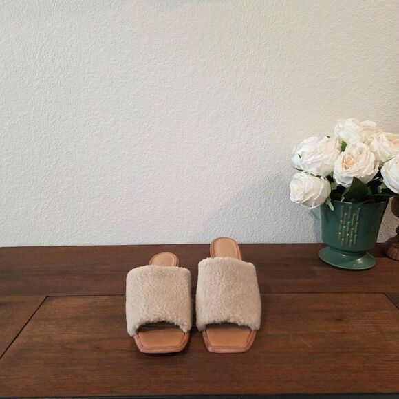 Wal & Pai - Itasca Ivory Shearling Leather Square Toe Mule Sandals 37 (US 6.5) - Picture 2 of 7
